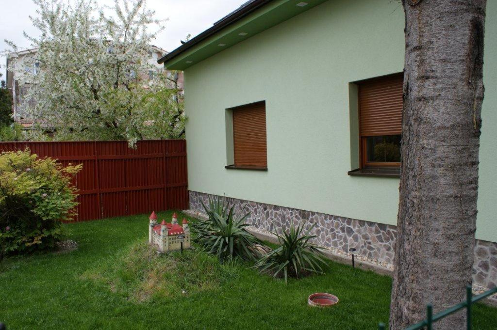 Vila Ria Bed & Breakfast Bratislava Exterior photo